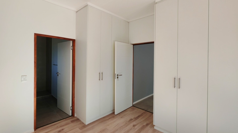 3 Bedroom Property for Sale in Mooikloof Country Estate Western Cape